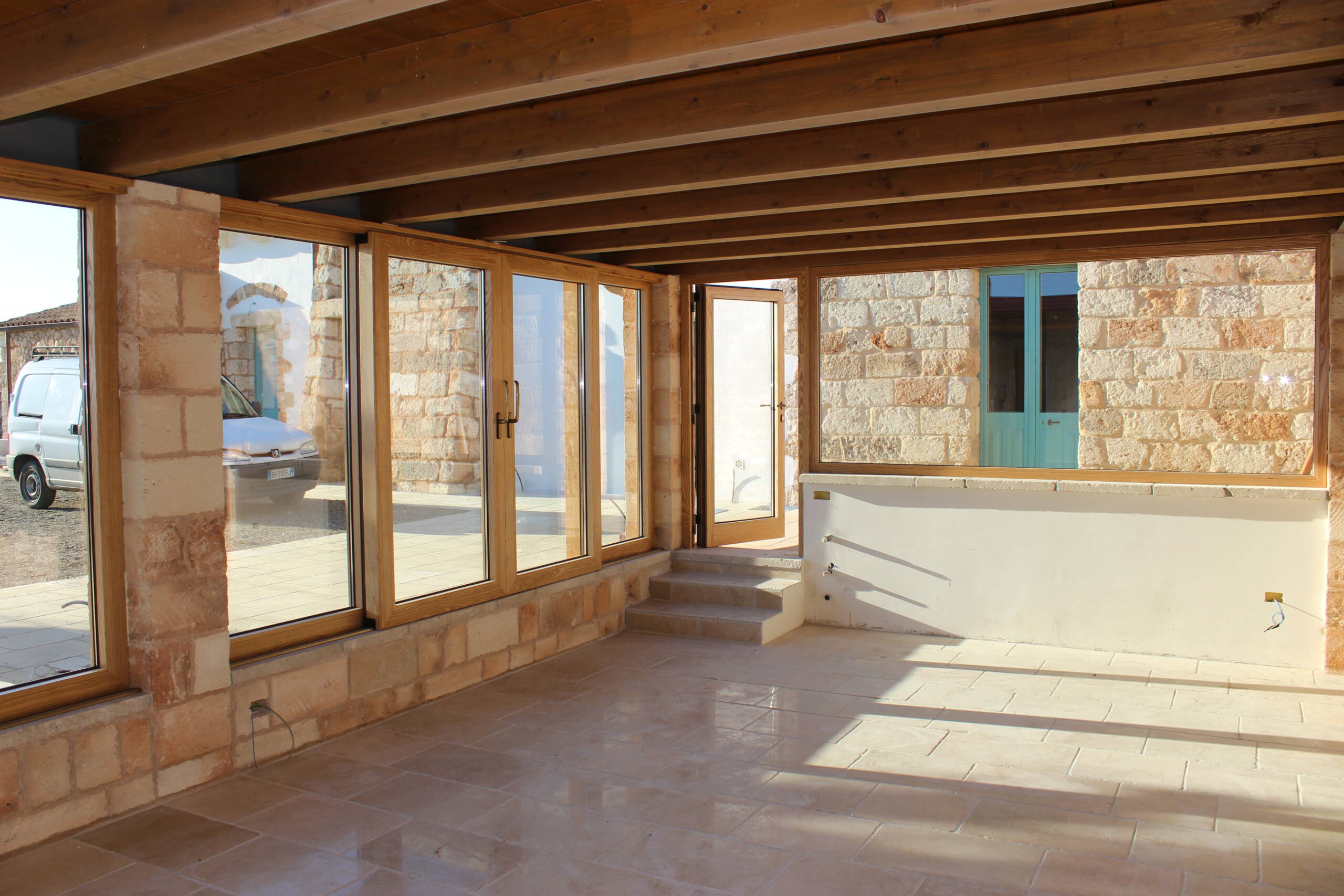 Restauro e Sostituzione Infissi in una Masseria del Salento
